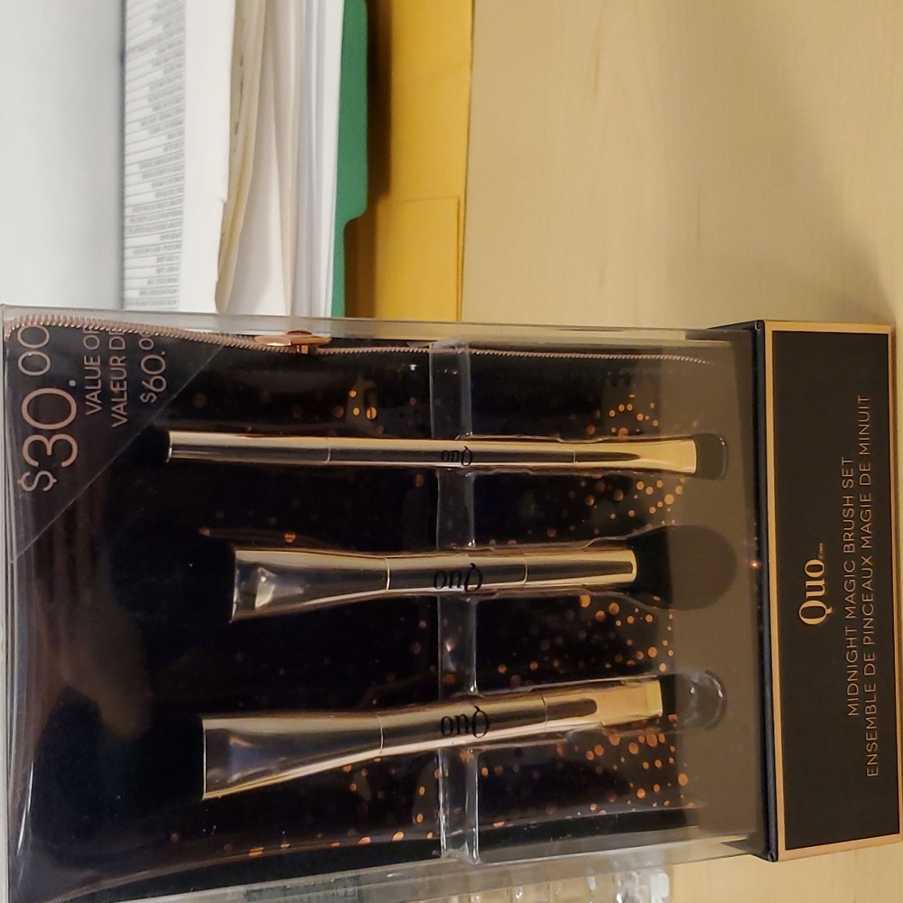 Quo midnight magic brush set